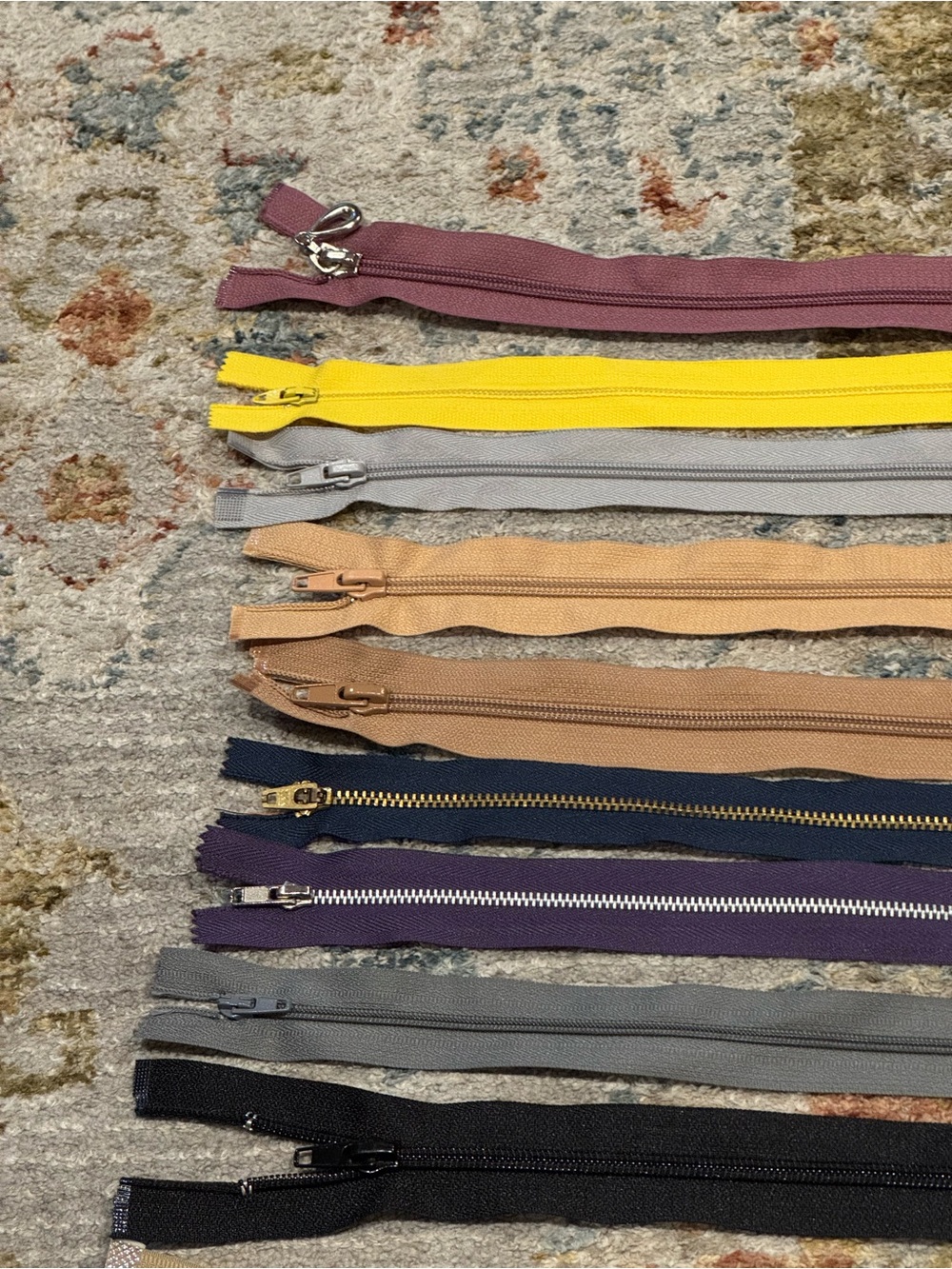 Assorted Replacement Zippers - Multi Color Pack - Picture 3 of 4